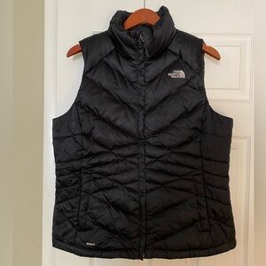 The North Face 550 Black Down Puffer Vest Women’s Size L